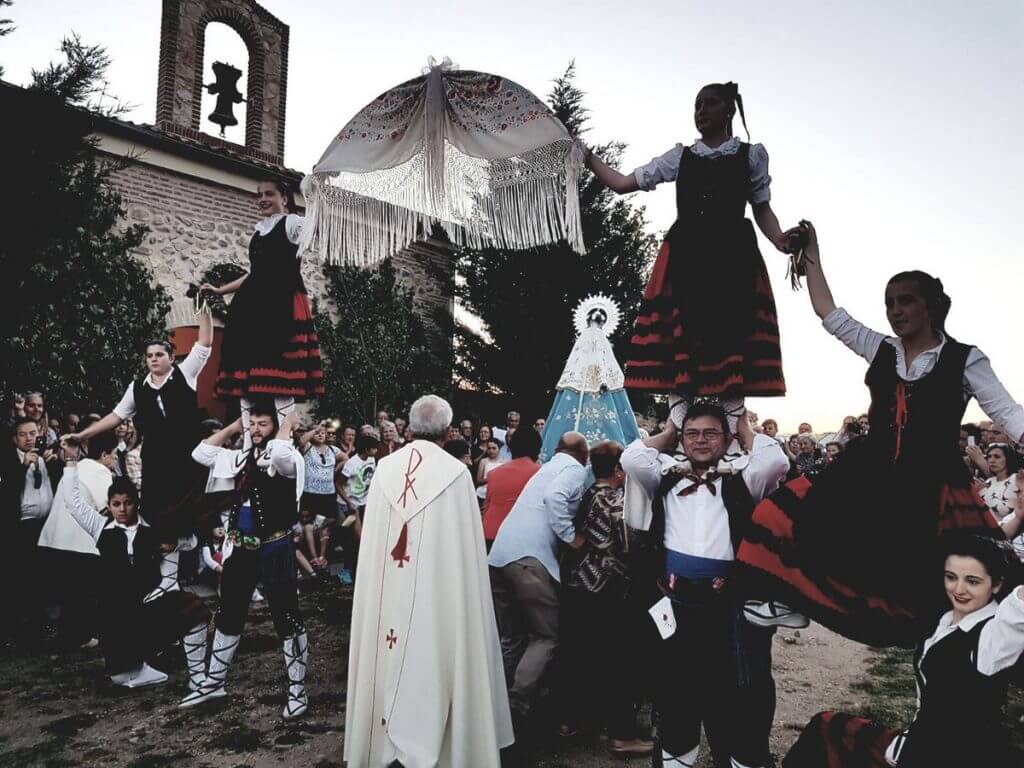 romeria lastras de cuellar 2